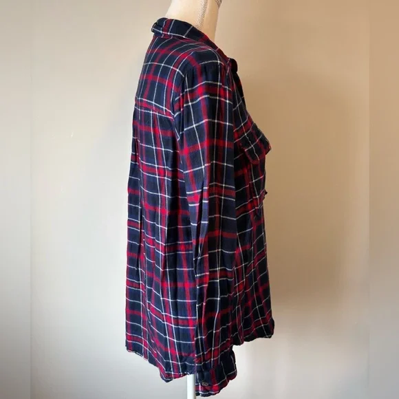 Joe Fresh Flannel-Style Button Down – Size Medium - Picture 3 of 9